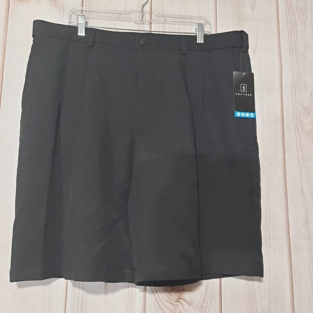 PGA Tour Shorts Men's‎ size 40 Active